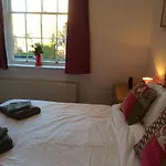City Centre - The Old Committee Room-Free Parking